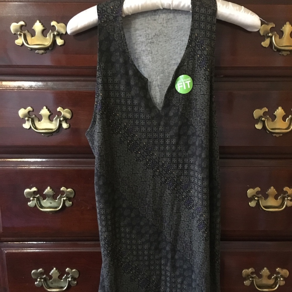New GAIAM Shirt Top Yoga XL Sleeveless Tank
